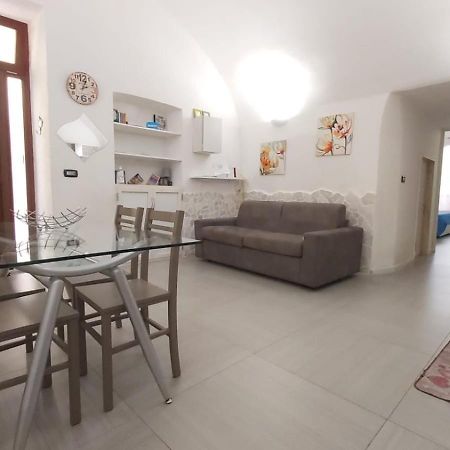 Casa Vacanze G&G Villa Brindisi Bagian luar foto